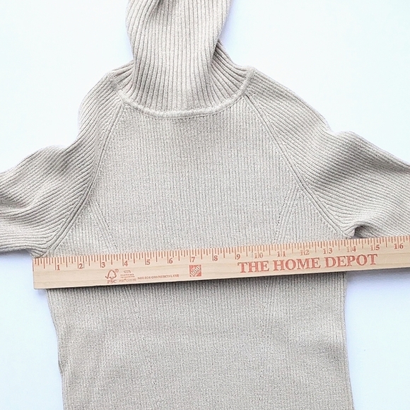 Women's Knit Metallic Gold Fitted Turtleneck Sweater - Picture 6 of 7